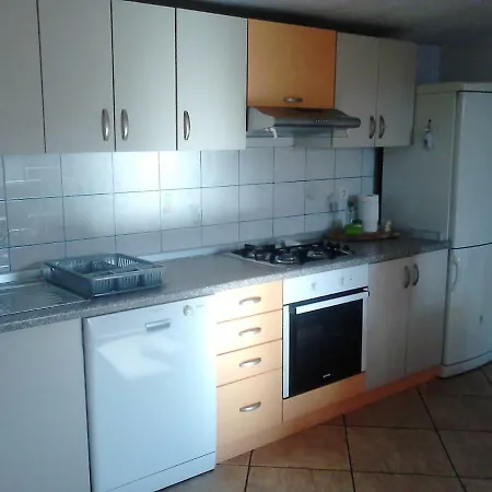 Marta Apartman Posedarje
